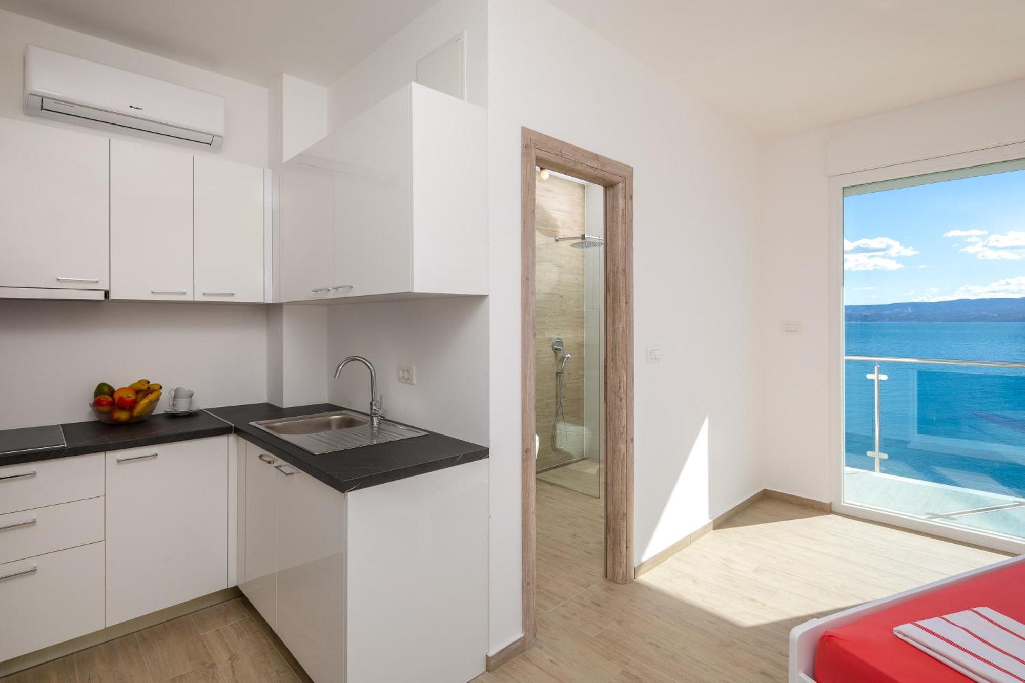 Blue Wonder Apartments Dugi Rat Zewnętrze zdjęcie