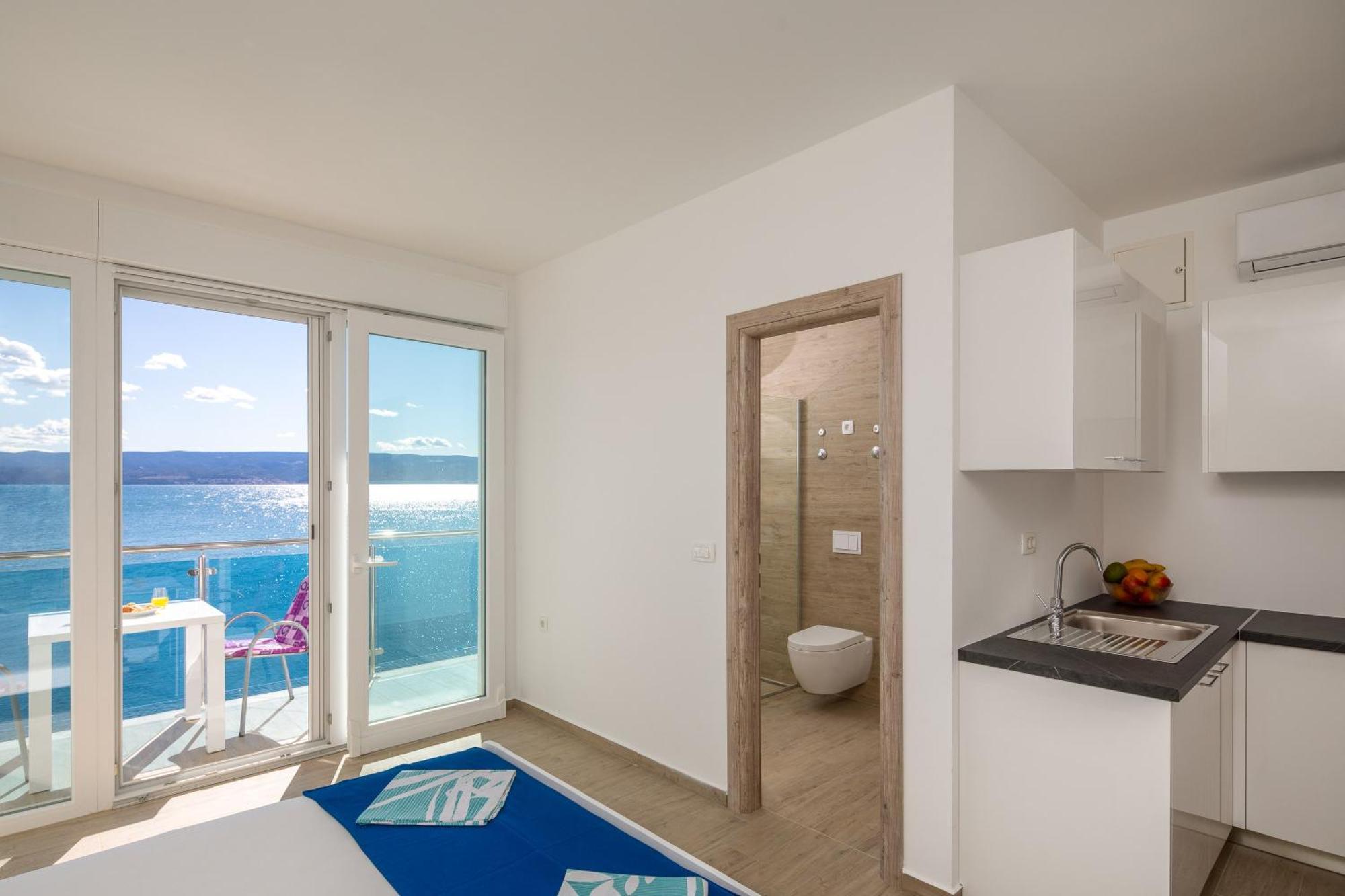 Blue Wonder Apartments Dugi Rat Zewnętrze zdjęcie